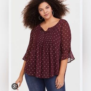 Torrid burgundy chiffon pic tuck blouse size 1